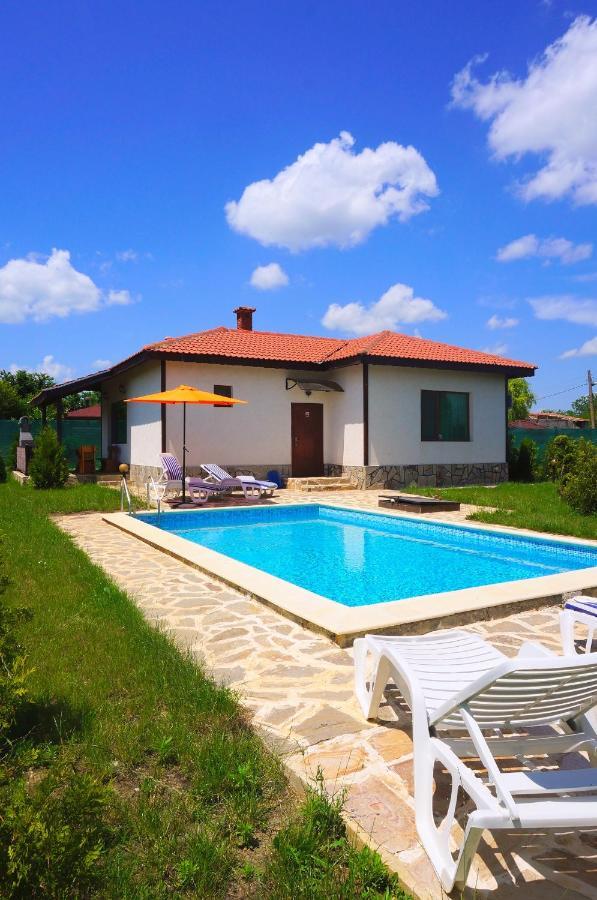 Вила Едем - Villa Edem - Beach Bolata Area Bŭlgarevo Dış mekan fotoğraf