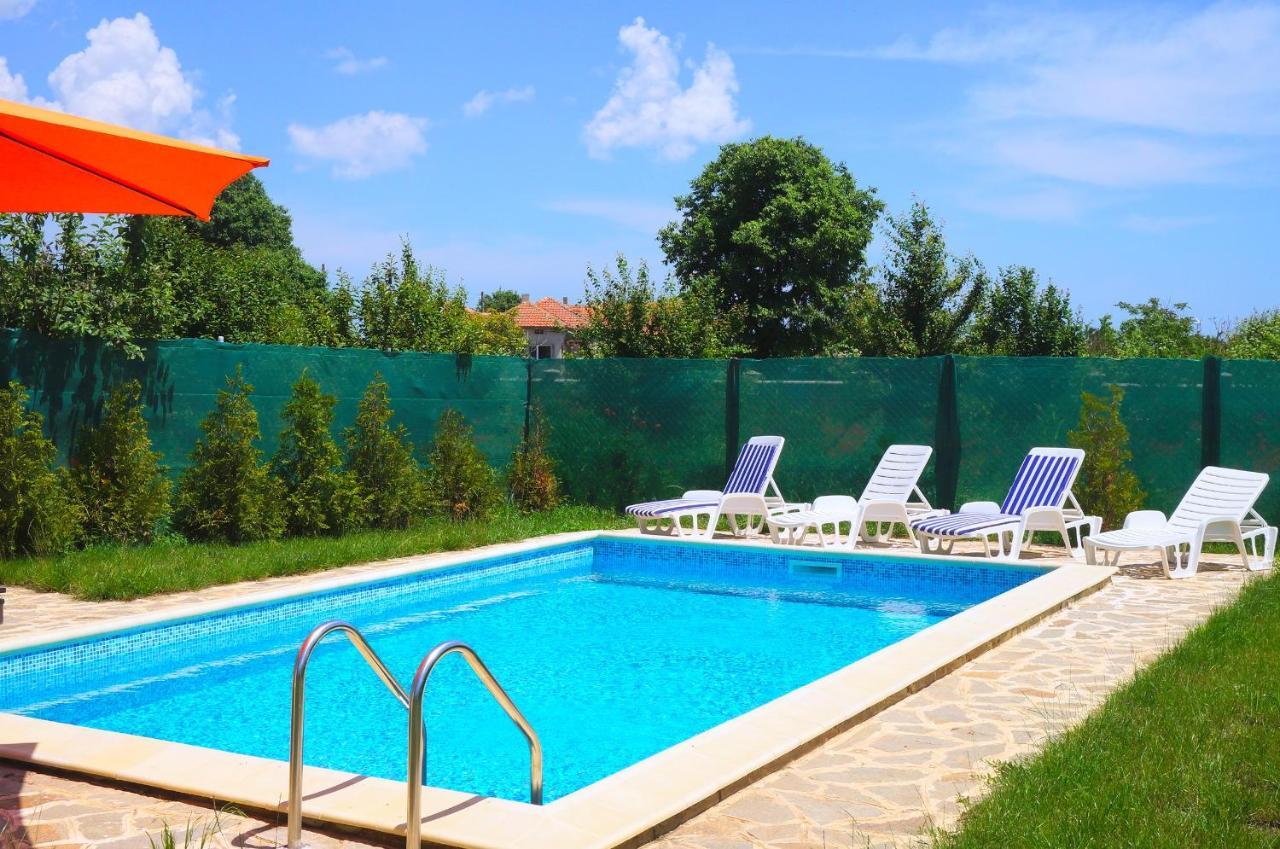 Вила Едем - Villa Edem - Beach Bolata Area Bŭlgarevo Dış mekan fotoğraf