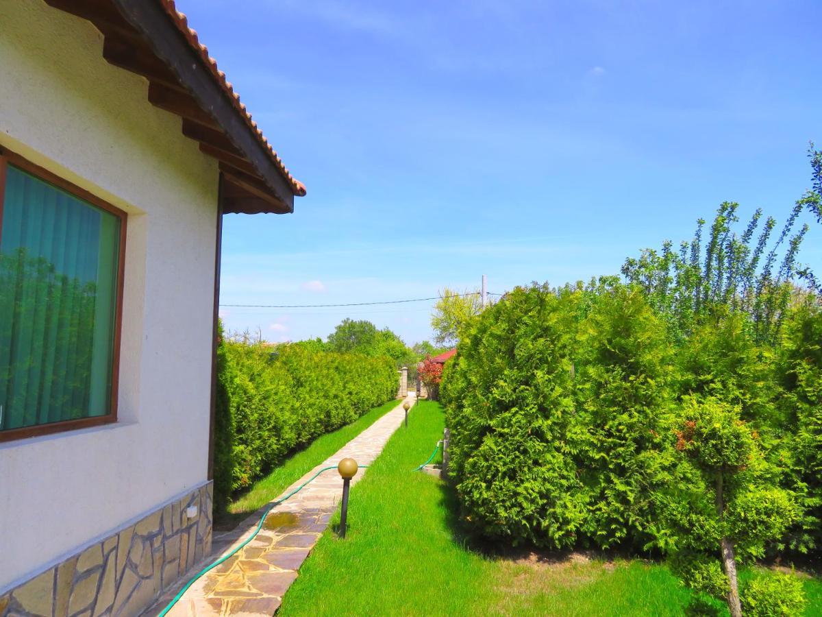 Вила Едем - Villa Edem - Beach Bolata Area Bŭlgarevo Dış mekan fotoğraf