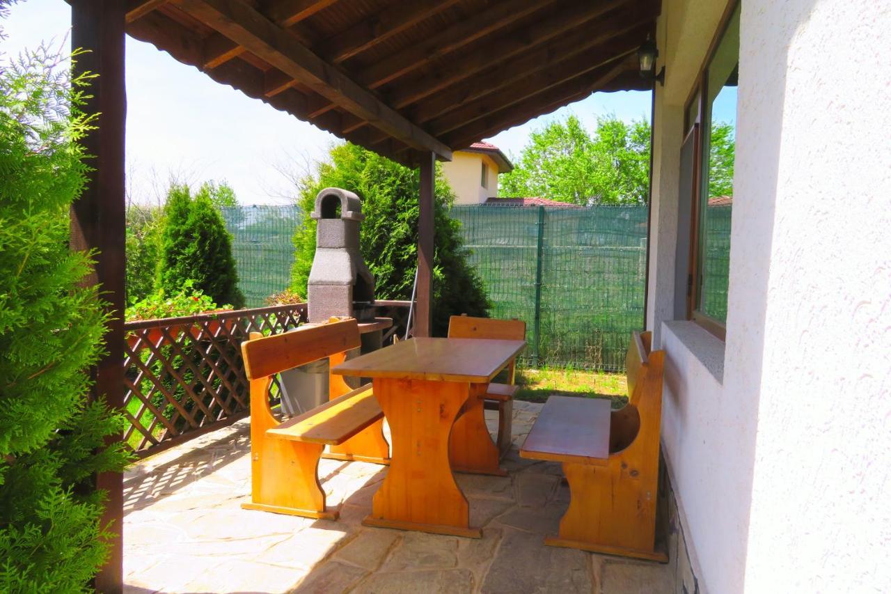 Вила Едем - Villa Edem - Beach Bolata Area Bŭlgarevo Dış mekan fotoğraf